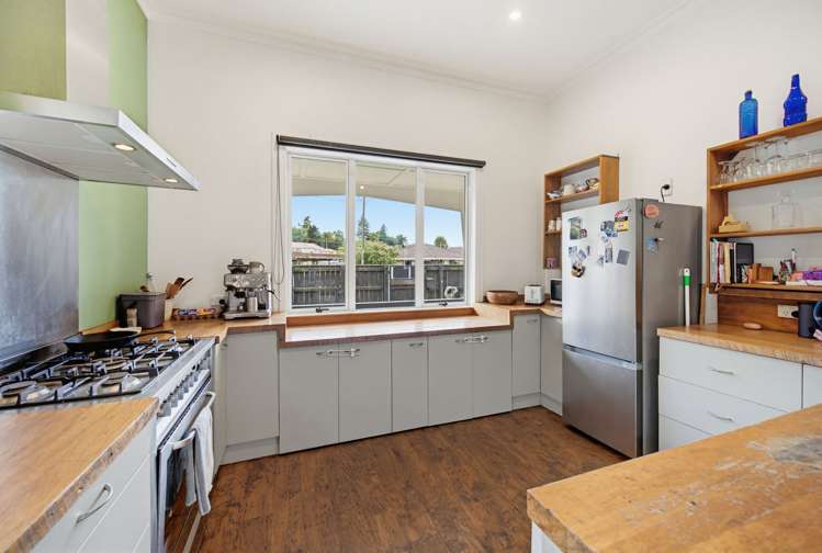 9 Ruataniwha Street Waipawa_4