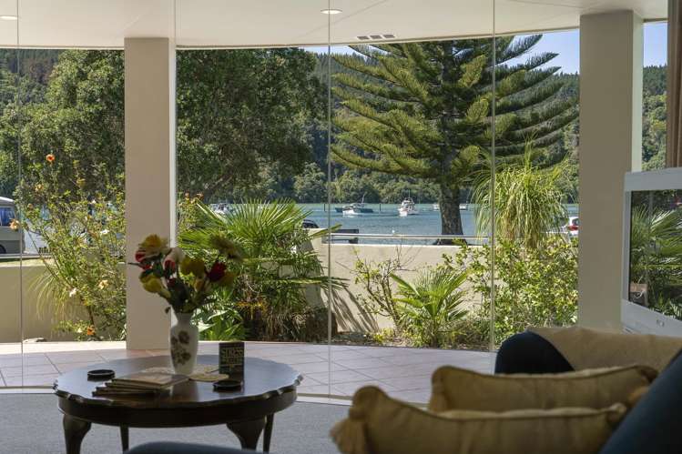 301 Beach Road Whangamata_23