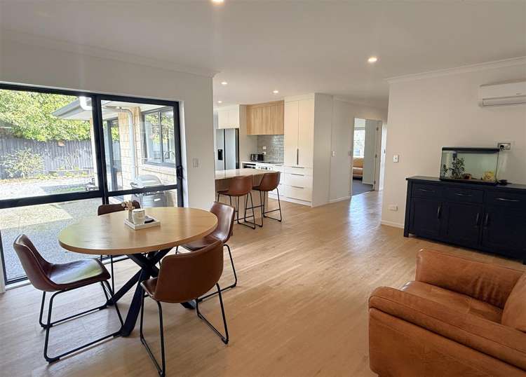 21 Ogilvie Road Gladstone_11