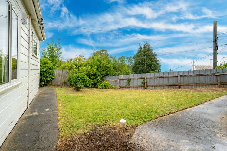 70 Buccleugh Street North East Valley_22