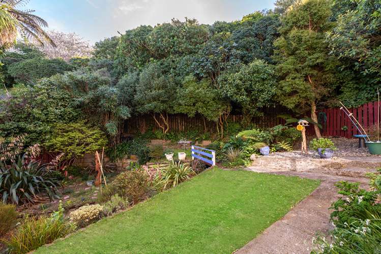 21a David Crescent Karori_18