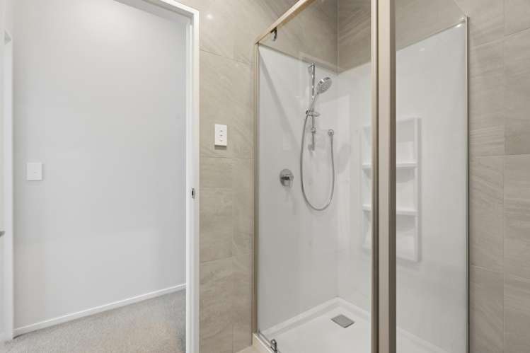 32B Taikura Avenue Red Beach_16