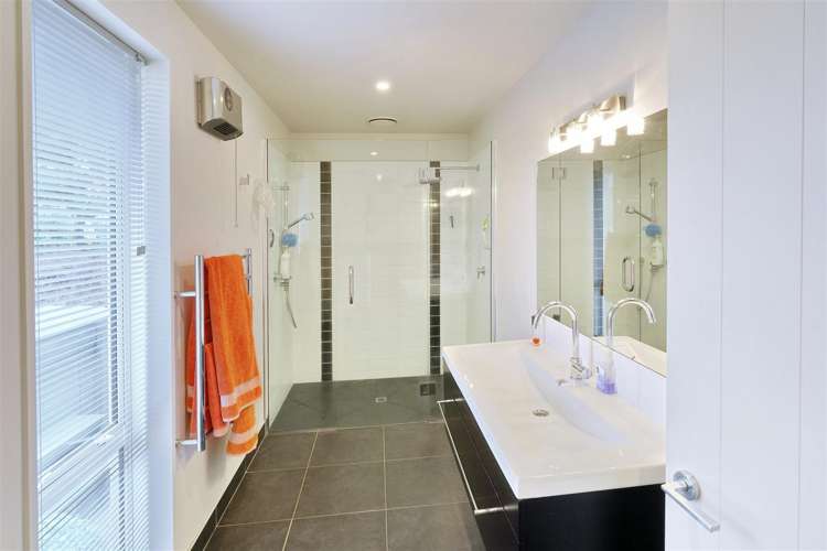 6 Devine Drive Rolleston_17