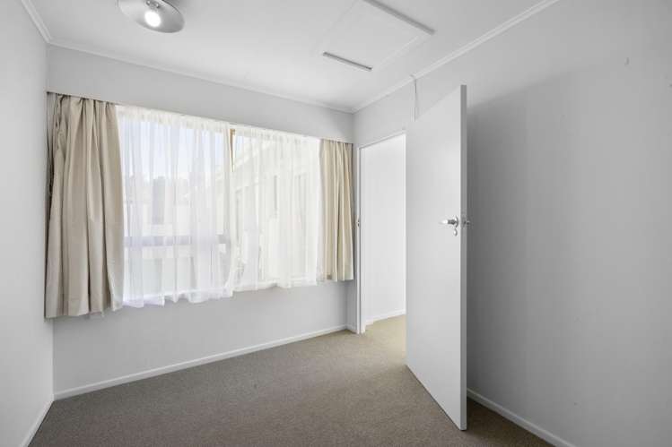 41 Maratahu Street Westown_13