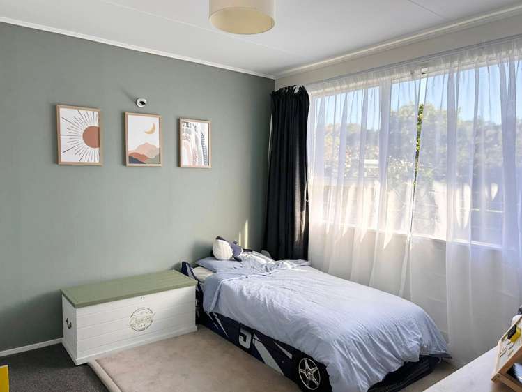 7 Graham Grove Waikanae_12