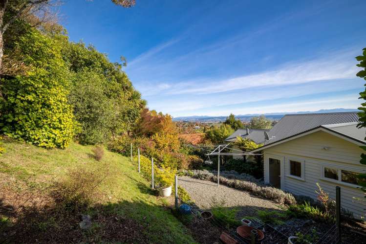 24 Hillplough Heights Richmond_25