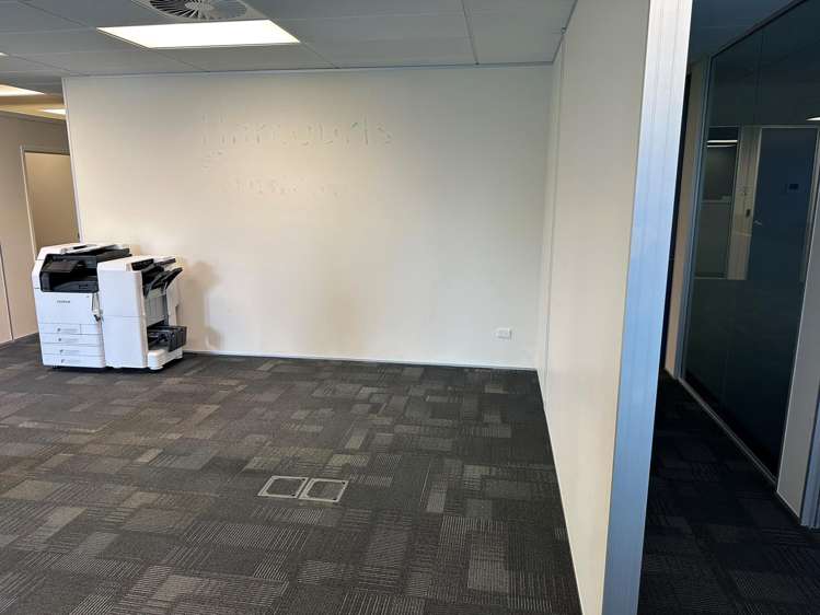 4-8 Pavilion Drive Mangere_5