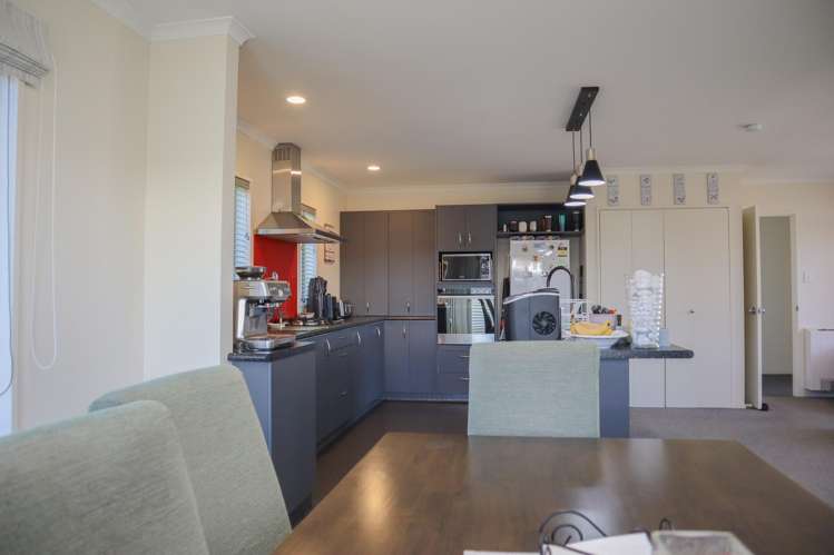 14 Alpine View Hokitika_11