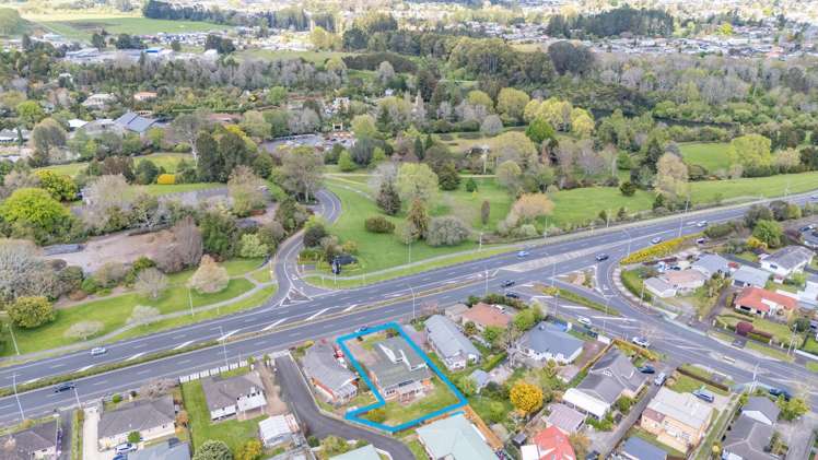111 Cobham Drive Hamilton East_24
