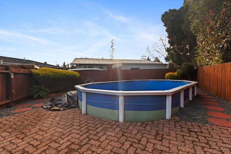 79 Pandora Avenue Westbrook_17