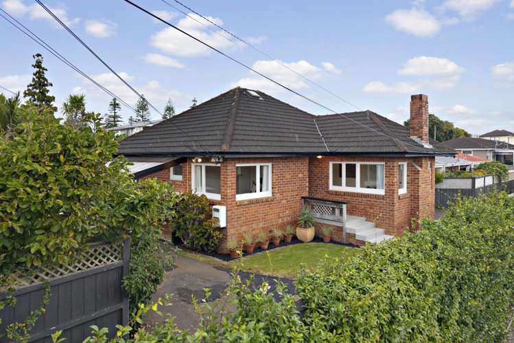 1/132a Selwyn Street Onehunga_1