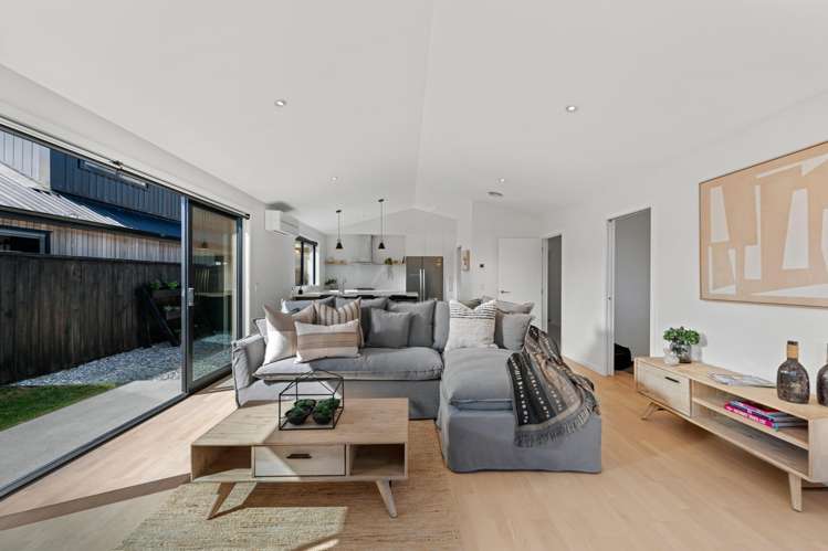 64 Howden Drive Jacks Point_9