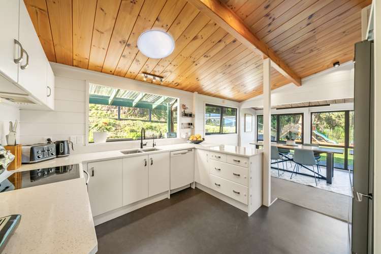 21 Renoir Avenue Belmont_8