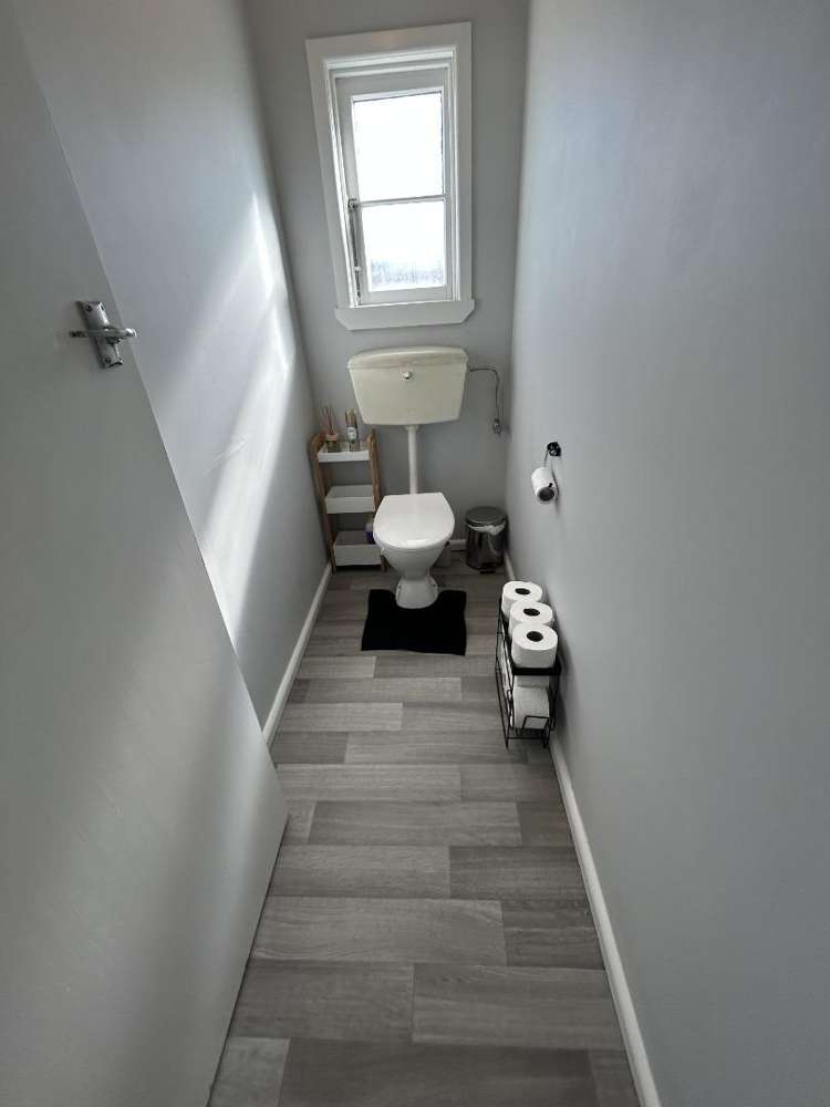 56 Venice Street 11146_8