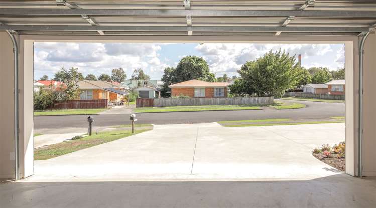 14 Harlock Place Huntly_22