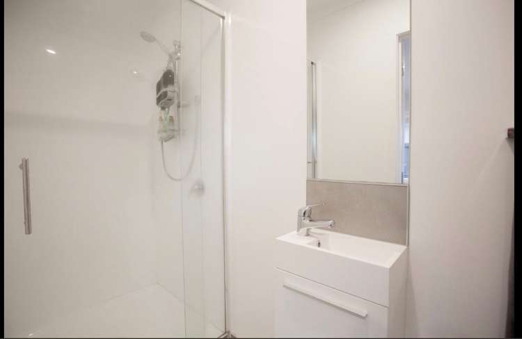 2/32 Borman Road Huntington_10