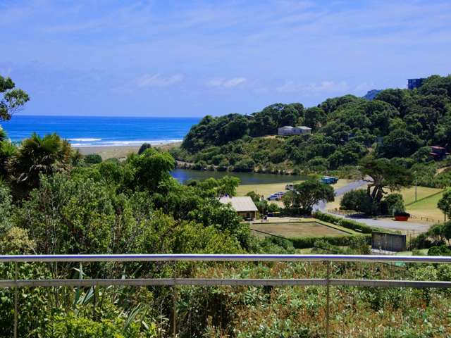 61 Seaview Road Piha_2