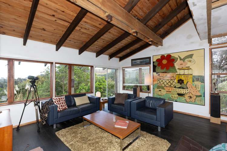 6573 Pouto Road Pouto_15