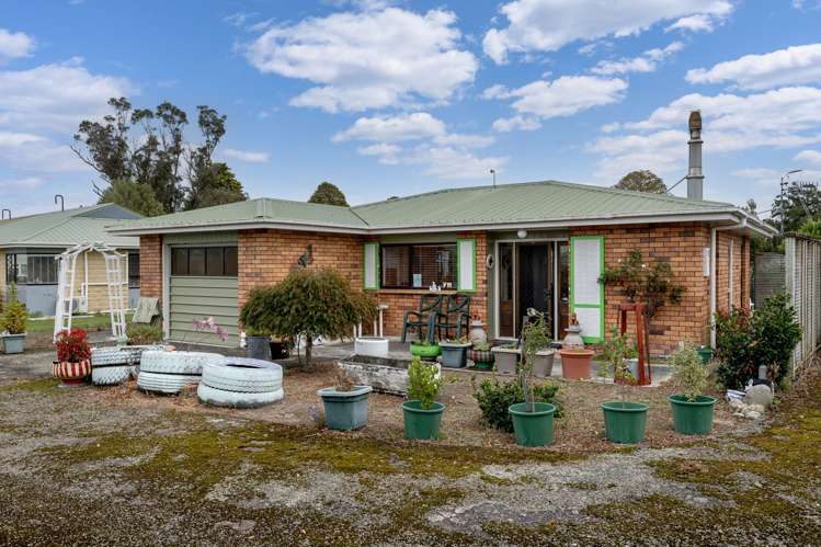 3 Peppertree Lane Pahiatua_17