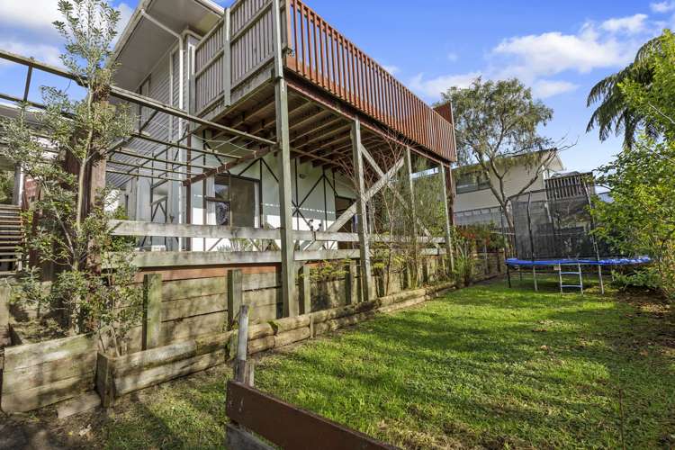 35 Dalton Grove Stokes Valley_21