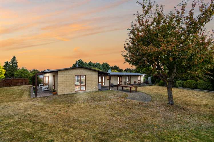 21 Bowie Drive Woodend_19