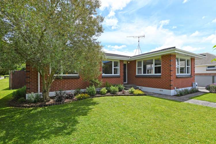 58 Whirinaki Crescent Heretaunga_15