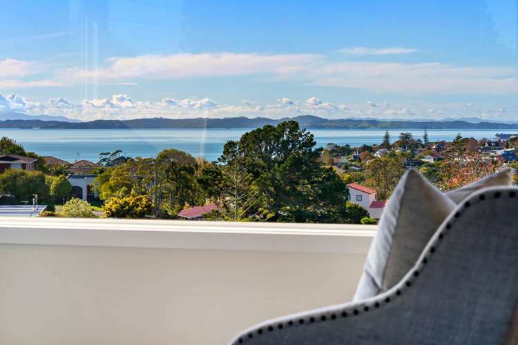 55 Bleakhouse Road Howick_11