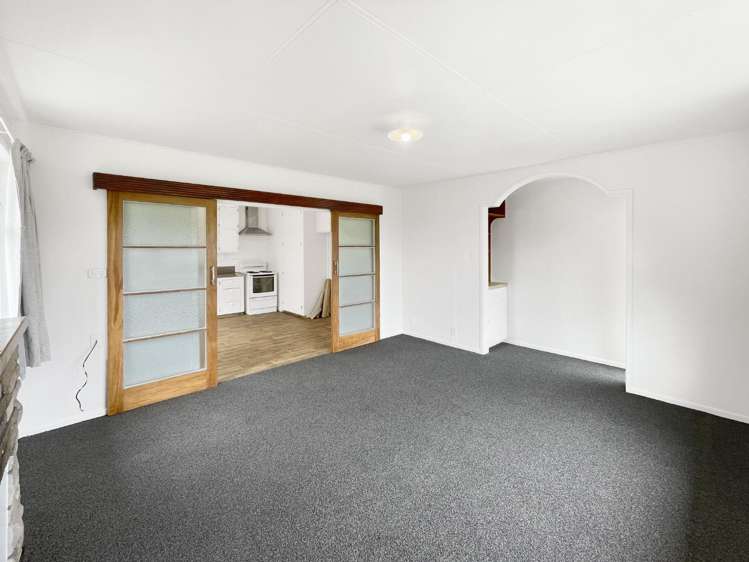 102 Broadway 10858_2