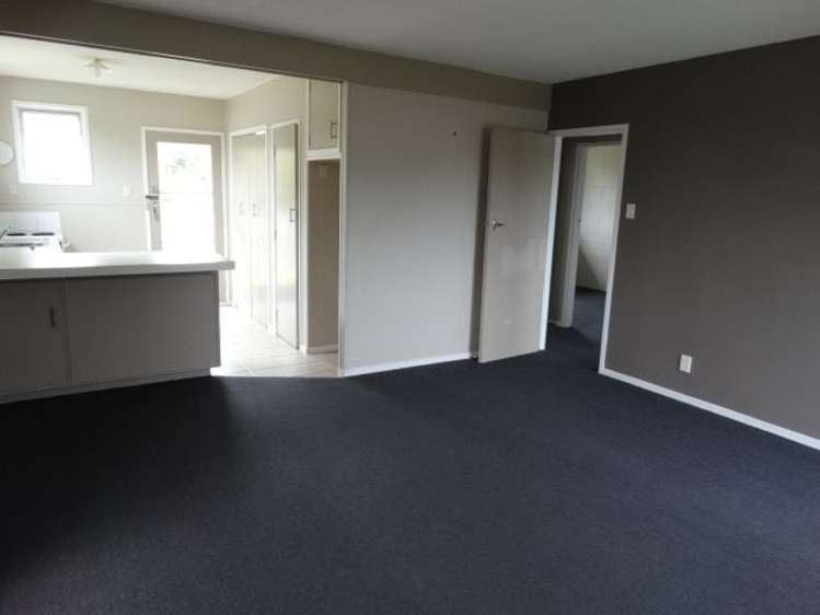 68A Southsea Crescent Silverdale_3