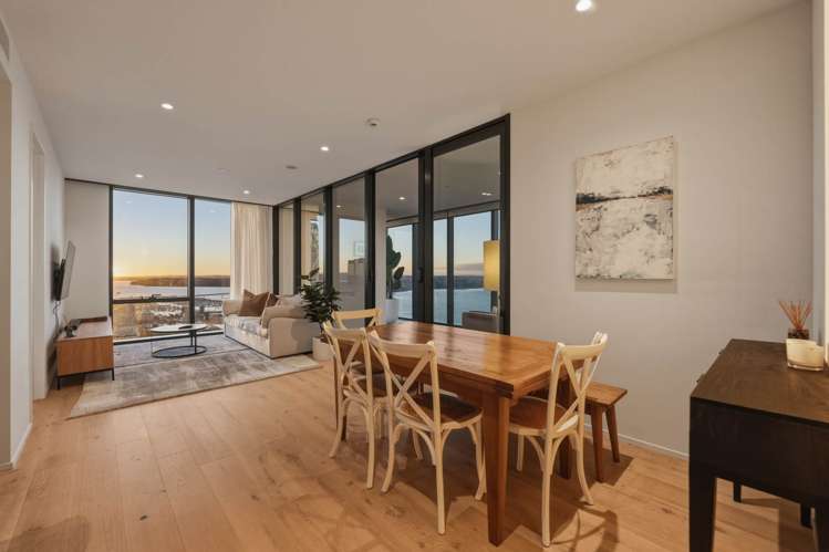 4401/10 Commerce Street_4