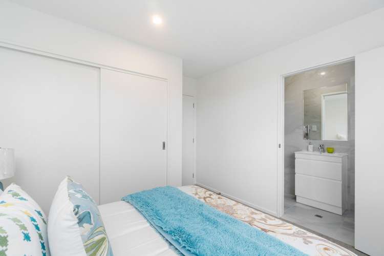 33b Crestview Rise Papakura_9