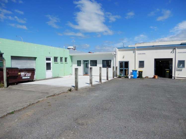 218 High Street Hawera_11