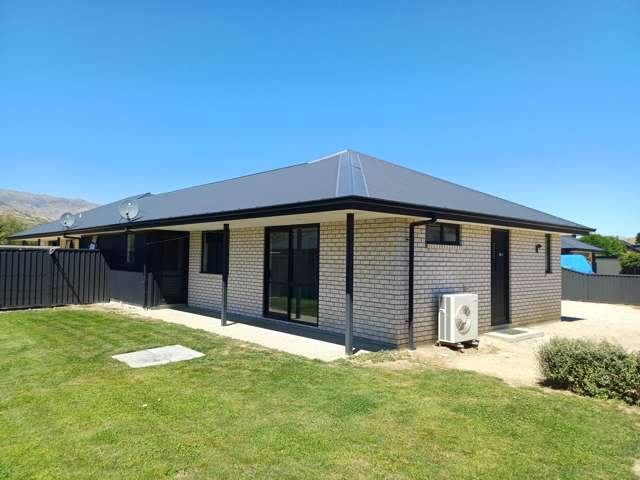 34 A+B Stratford Drive Cromwell_1