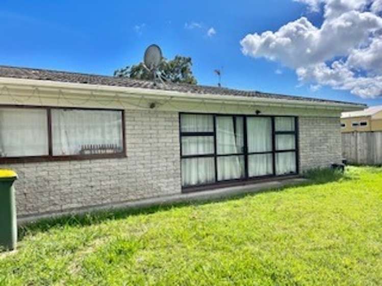 80 Millbrook Road (back house) Henderson_0