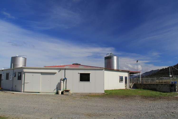 111 Aratika Drive Lake Brunner_27