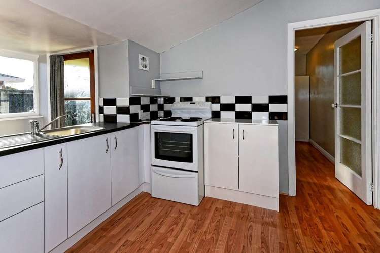 16 Cleland Street Belfast_7