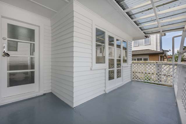 2/18 Calvert Avenue Mangere East_4