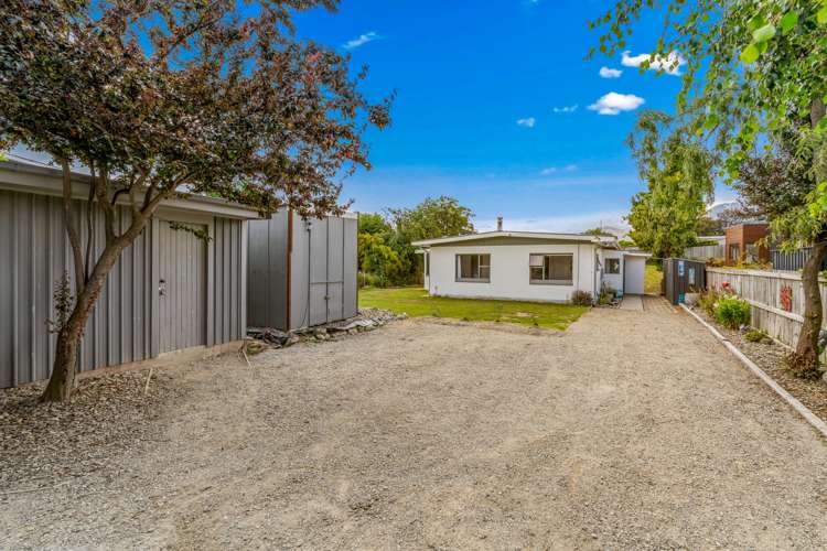 132 Capell Avenue Lake Hawea_11
