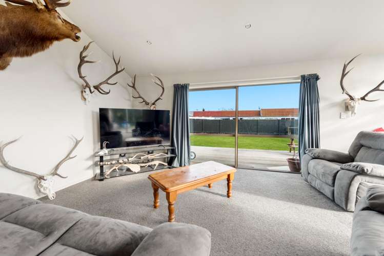 13a Oxford Street Gore Surrounds_5