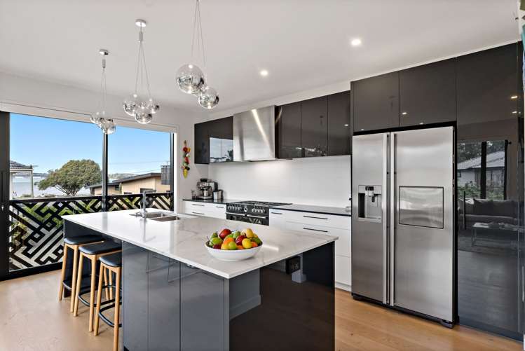 2/204 Riddell Road Glendowie_7