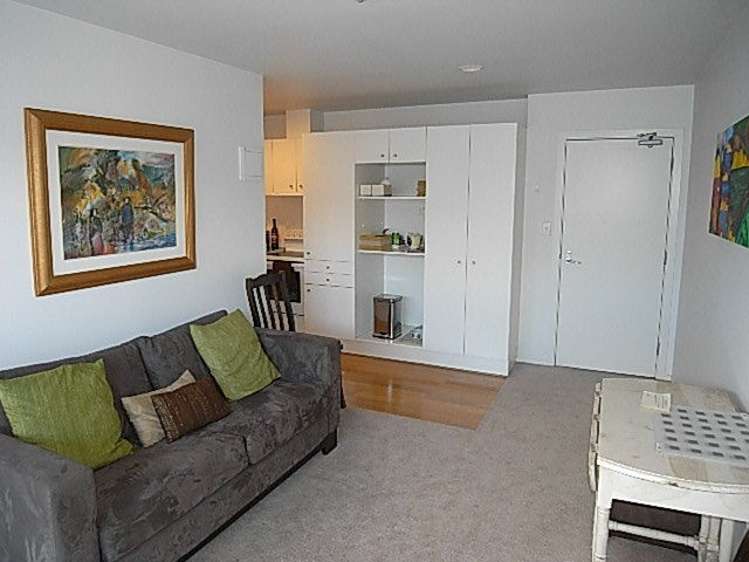 22/8 Clayton Street Newmarket_0