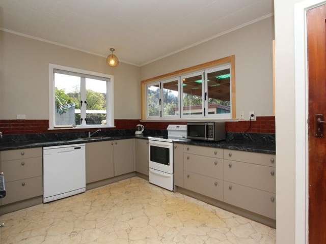 20 Petane Road Bay View_4