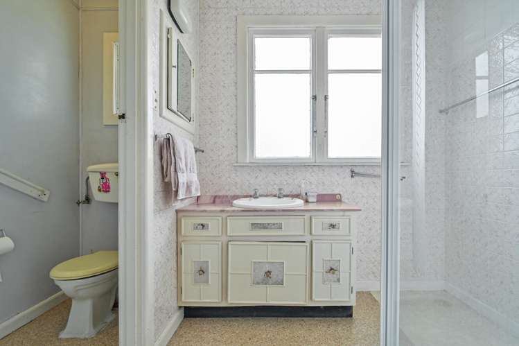 408 Lyndon Road East Hastings_11