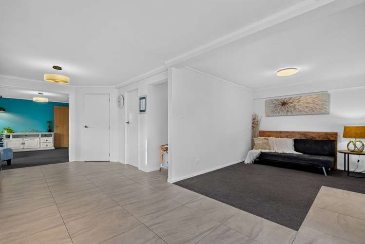 1/64 Seaview Road Castor Bay_19