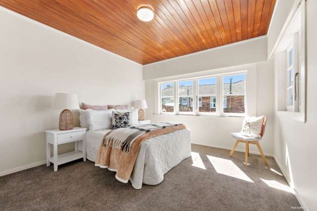 162 White Swan Road Mount Roskill_4