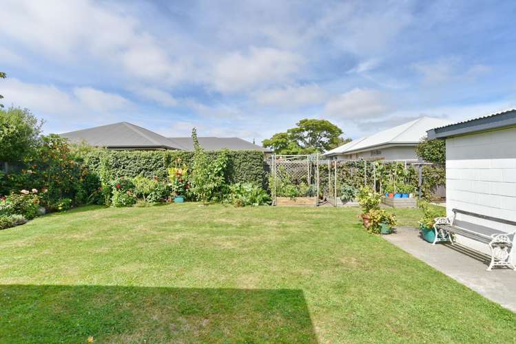 111 Isleworth Road Bishopdale_29