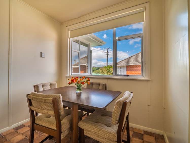 9 Columba Avenue Calton Hill_6