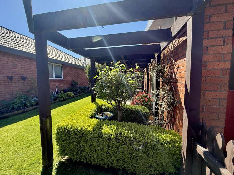 25c Thomson Street Avenal_27