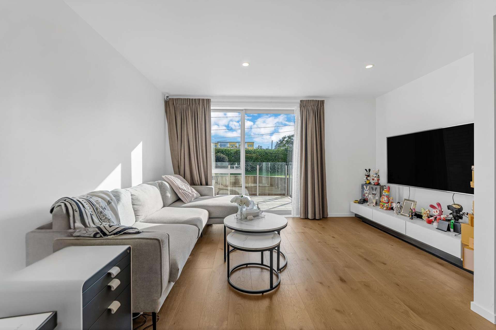 73 Helen Jenepher Lane Mount Wellington_0