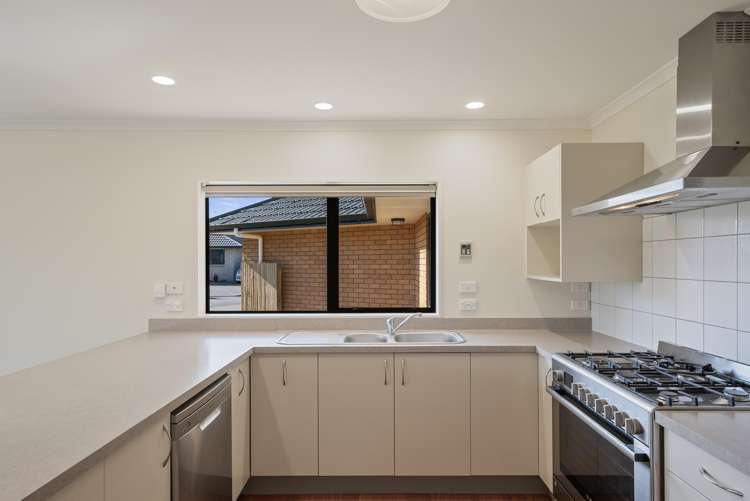 11 Soldiers Way Paraparaumu_4